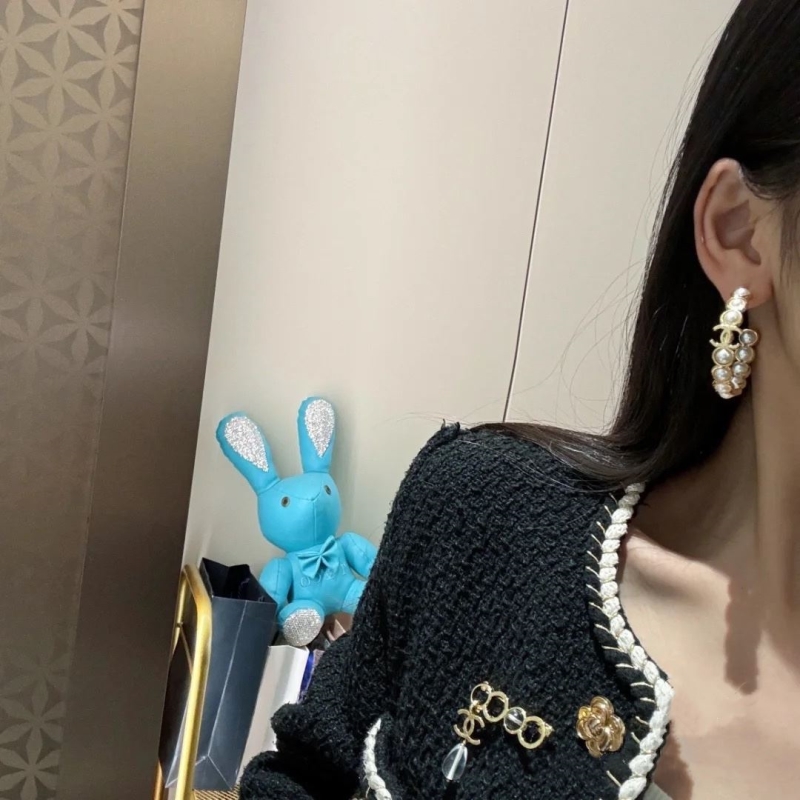 Ch**el earrings